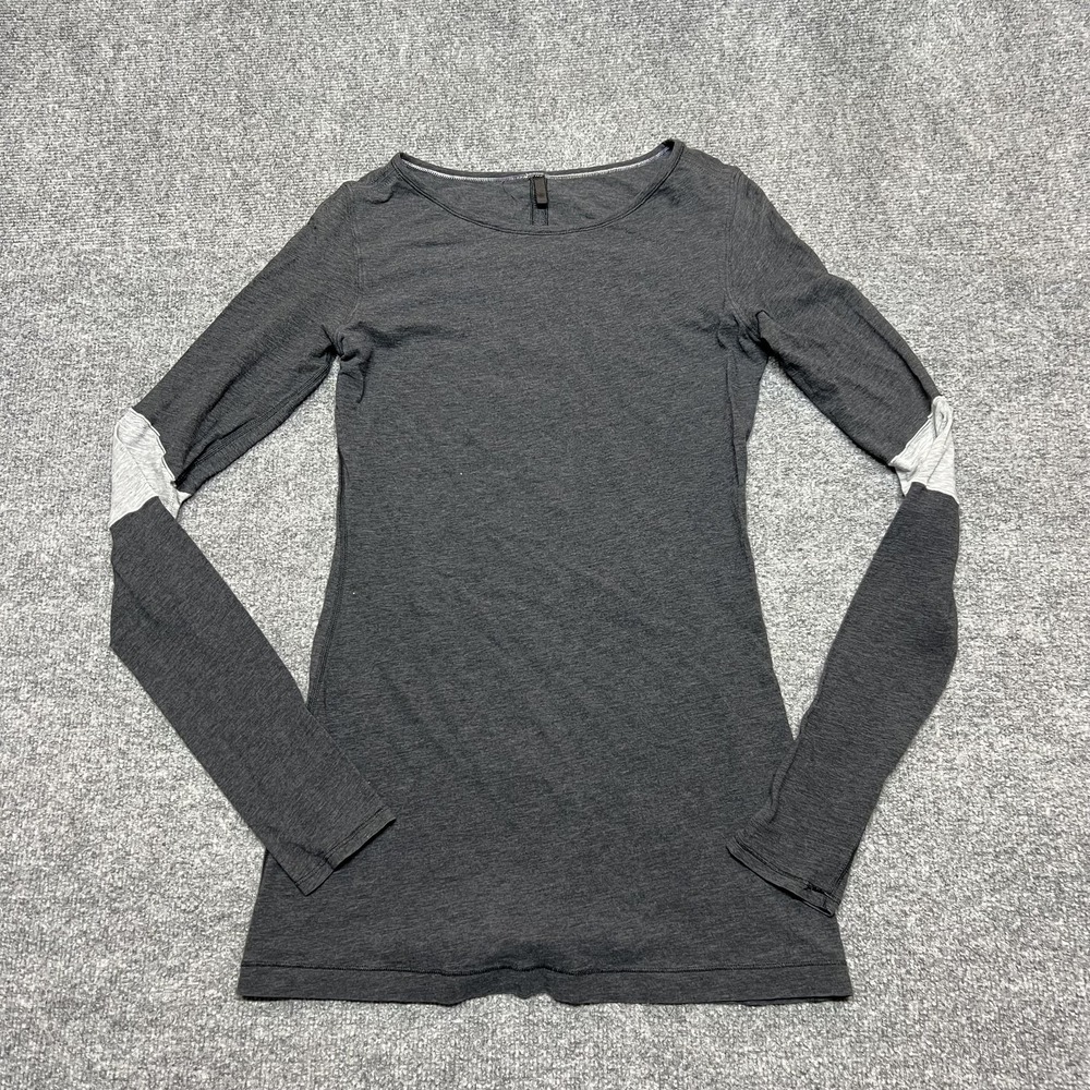 Lululemon Shirt Womens Small Gray Long Sleeve Scoop Neck Athletic Top